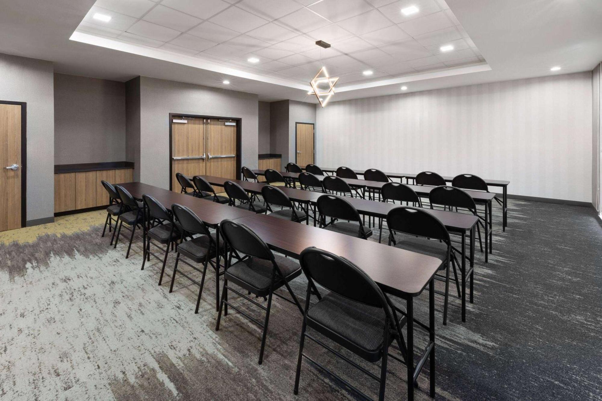 La Quinta Inn & Suites By Wyndham El Paso East Loop-375 Exterior photo
